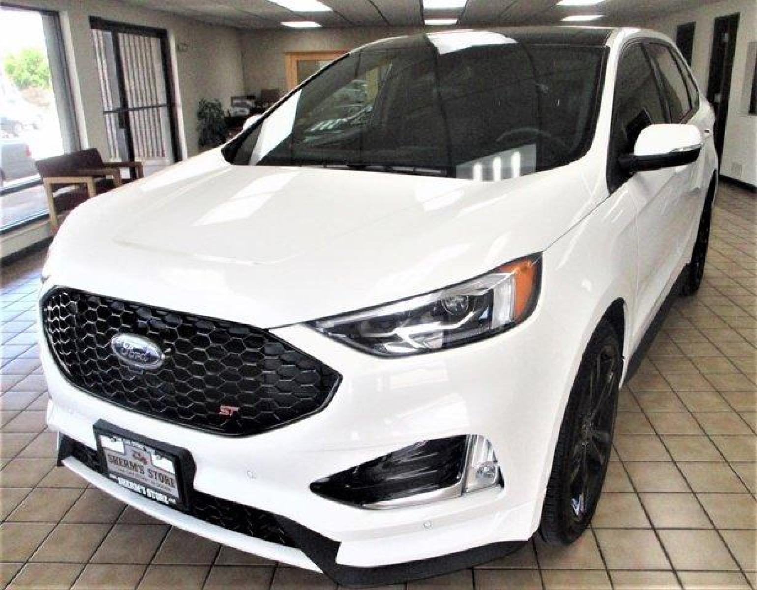 2020 Star White Metallic Tri-Coat Ford Edge (2FMPK4AP1LB) with an 6 2.7 L engine, Automatic transmission, located at 3240 Washington Blvd., Ogden, 84401, (801) 621-7177, 41.204967, -111.969994 - 2020 Ford Edge ST *Price Reduced!!*Sherm's Store Crew is Excited about This One!**This is a Sensational SUV with Polished Body Lines, and Astonishing Performance, at a Truly Agreeable Price Range.**One Owner, Clean Title, with No Accident History.**Come in and Claim this Like New Ford Edge for Your - Photo #3