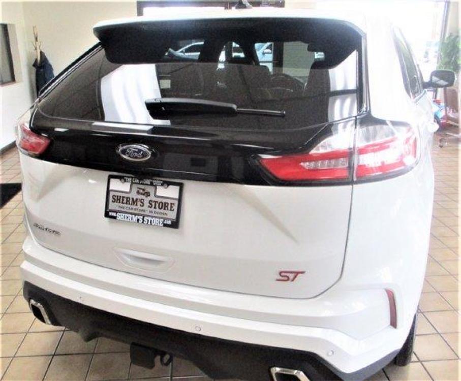 2020 Star White Metallic Tri-Coat Ford Edge (2FMPK4AP1LB) with an 6 2.7 L engine, Automatic transmission, located at 3240 Washington Blvd., Ogden, 84401, (801) 621-7177, 41.204967, -111.969994 - 2020 Ford Edge ST*Sherm's Store Crew is Excited about This One!**This is a Sensational SUV with Polished Body Lines, and Astonishing Performance, at a Truly Agreeable Price Range.**One Owner, Clean Title, with No Accident History.**Come in and Claim this Like New Ford Edge for Your Own Today!**Comes - Photo #6