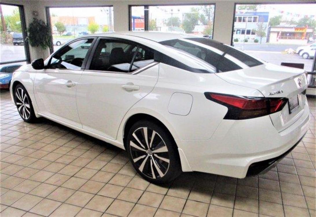 2019 Pearl White Tricoat /Sport Nissan Altima (1N4BL4CW3KN) with an 4 2.5 L engine, Variable transmission, located at 3240 Washington Blvd., Ogden, 84401, (801) 621-7177, 41.204967, -111.969994 - 2019 Nissan Altima 2.5 SR*Sherm's Store Crew is Excited about This One!**This is a Sensational Car with Polished Body Lines, and Astonishing Performance, at a Truly Agreeable Price Range.**One Owner, Clean Title, with No Accident History.**Come in and Claim this Like New Nissan Altima for Your Own T - Photo #6