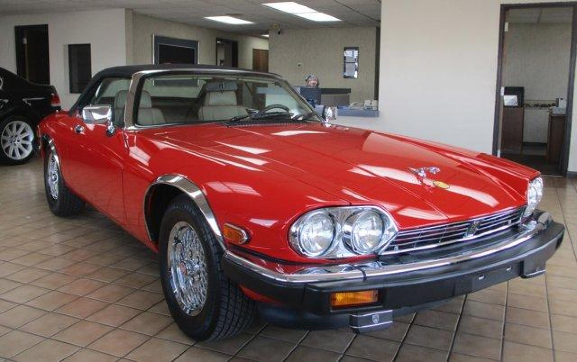 1991 Jaguar XJS (SAJTW4849MC) with an 12 5.3 engine, located at 3240 Washington Blvd., Ogden, 84401, (801) 621-7177, 41.204967, -111.969994 - *This offering is sure to please.***You'll cause problems if you kick the wifes car out of the garage to make room for this one. Maybe it's time to build that extra garage anyway. **This XJS Convertible Classic Collectors Edition V12 is a true survivor. Mostly all original. In show condition. (This - Photo #0